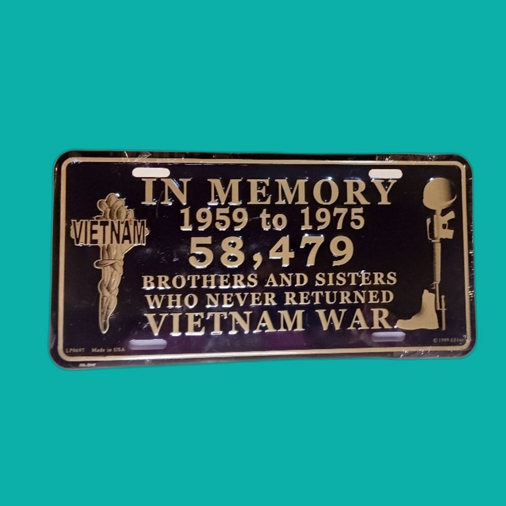 Gift Vintage Vietnam War Memorial License Plate